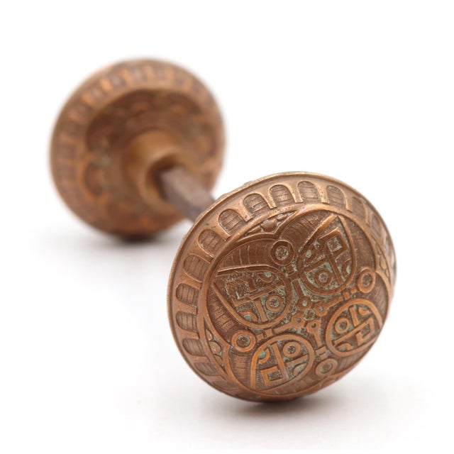 Traditional 1880s Norwalk Bronze Door Knob & Plate Set For Sale - Image 3 of 9