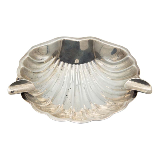 Fluted Silver Shell-Shaped Ashtray For Sale