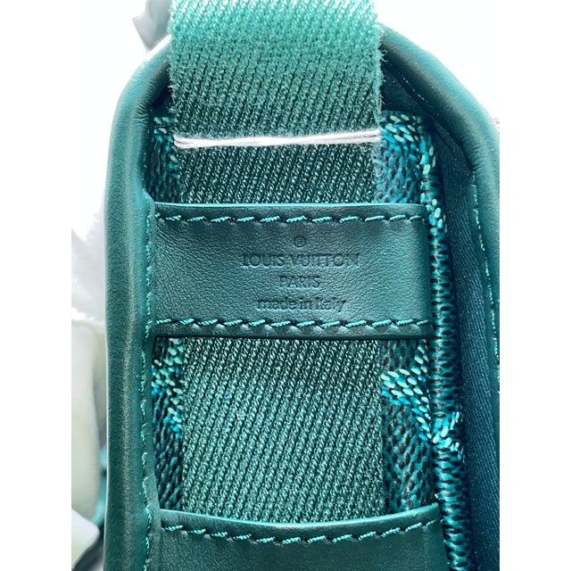 Louis Vuitton Men's Bosphore Wearable Wallet | Chairish