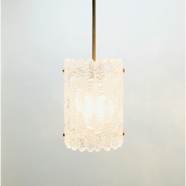 1960s Mid-Century Modern Crystal Glass and Brass Pendant Light by Carl Fagerlund for Orrefors, Sweden, 1960s For Sale - Image 5 of 10