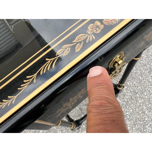 Wood Drexel Et Cetera Asian Chinoiserie Black Lacquer Small Gateleg Side Table For Sale - Image 7 of 8