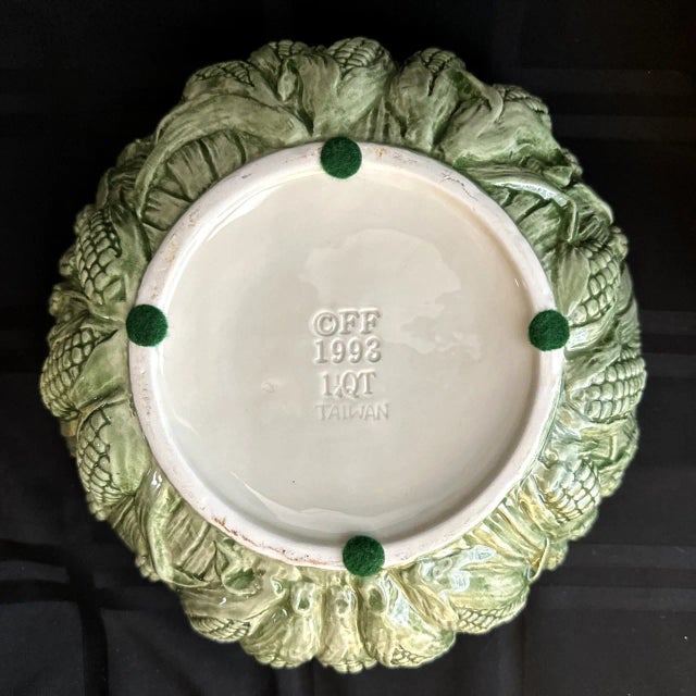 Celebrate the season in style with this vintage Fitz & Floyd “Autumn Bounty” turkey covered serving bowl, a festive...