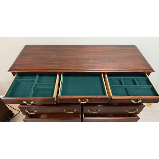 1990s Rare Henkel Harris Mahogany Gentleman’s Chest Model No. 167 For Sale In Raleigh - Image 6 of 16