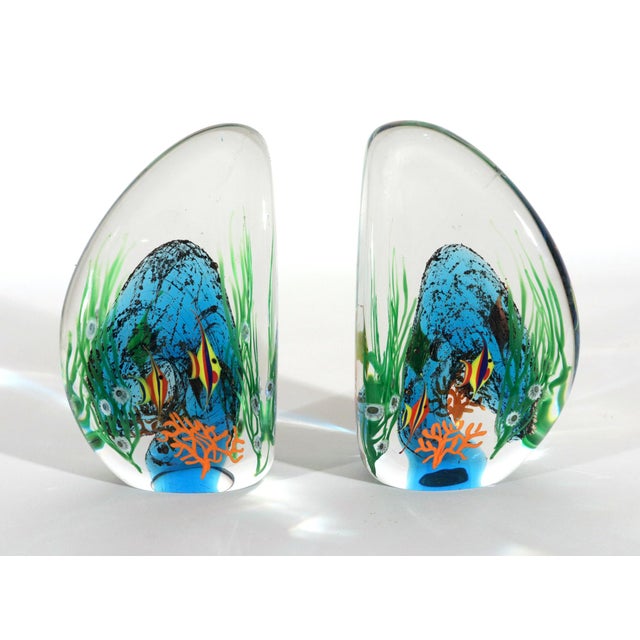 Early 21st Century Art Glass Zellique Studios Coral Reef Blown and Molded Aquarium Bookends For Sale - Image 5 of 14