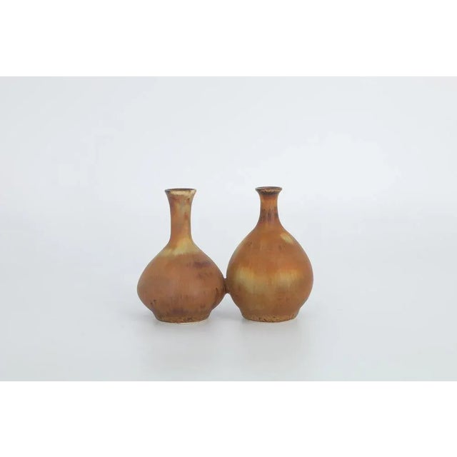 Brown Small Mid-Century Scandinavian Modern Collectible Double Brown Stoneware Vases by Gunnar Borg for Höganäs Keramik, 1960s, Set of 2 For Sale - Image 8 of 8