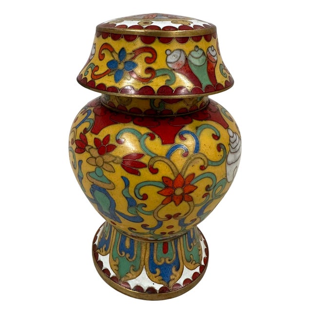 Mid 20th Century Pair of Chinese Cloisonné Lidded Ginger Jars For Sale In Los Angeles - Image 6 of 9