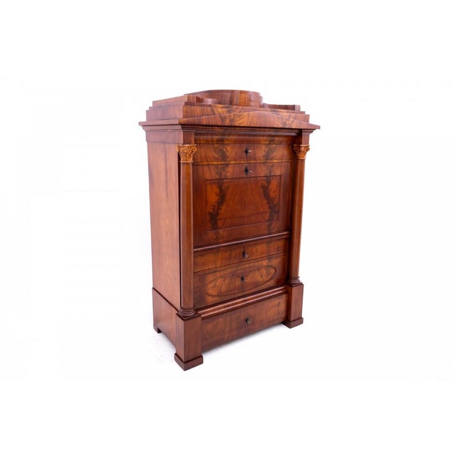 Antique Biedermeier Walnut Secretary, Western Europe, 1840s For Sale - Image 3 of 18