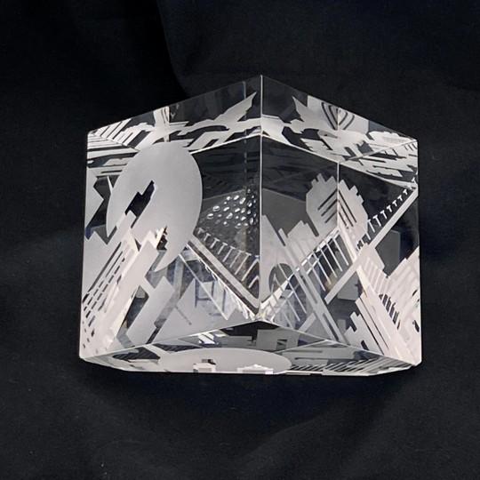 Steuben Glass Prism Paperweight New York City Skyline (City Block) Signed No. 8156, Etched Art Glass (Vintage 1990s) For Sale - Image 10 of 15