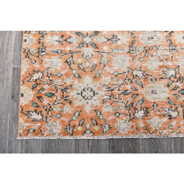 Green Vintage Turkish Rug in Wool For Sale - Image 8 of 13