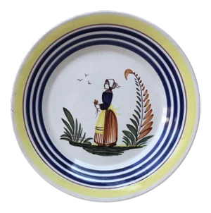 French Faience Plate Henriot Quimper, Circa 1930