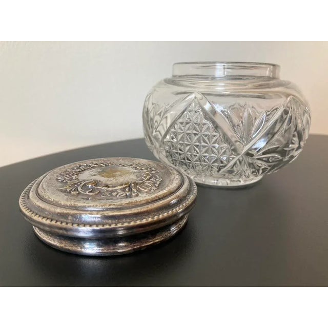 English Art Glass and Silverplate Jewelry Box For Sale - Image 9 of 12