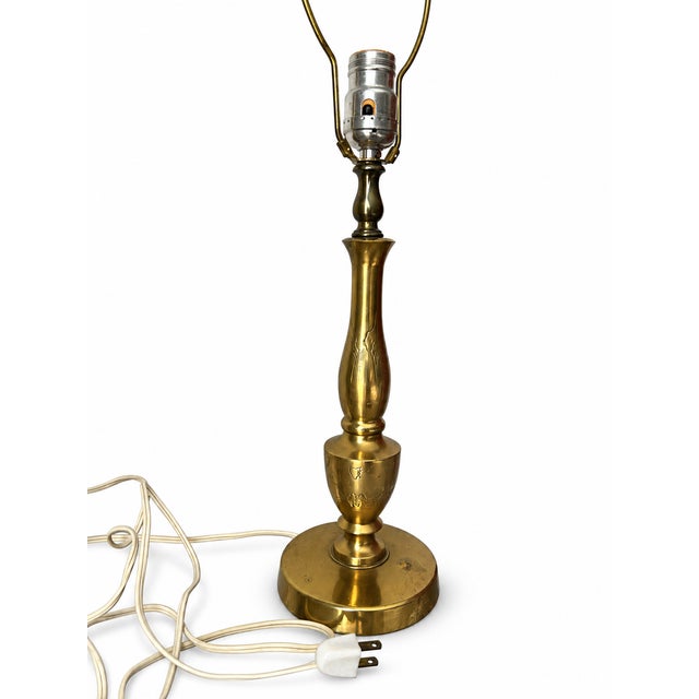 Metal Vintage Brass-Tone Baluster Table Lamp, Labeled Lincoln Lighting For Sale - Image 7 of 8