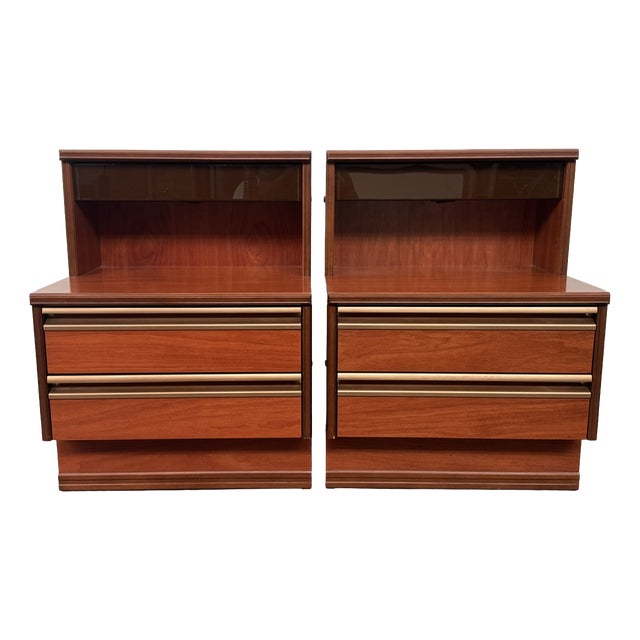 Vintage Italian Nightstands with Integrated Lamps, 1970s, Set of 2 For Sale