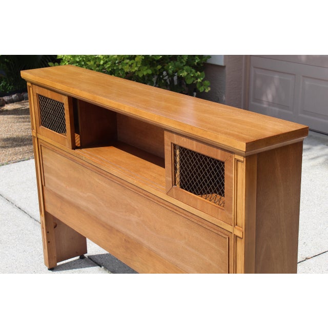 Mid-Century Modern Full Size Bar Headboard – 1970s Vintage Wood Frame With Storage & Brass Grille Panels For Sale In Naples, FL - Image 6 of 17