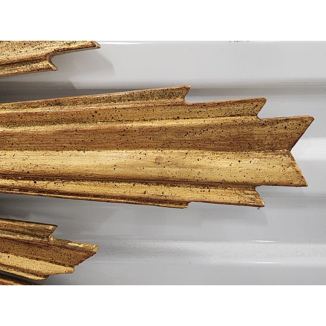 Vintage Giltwood Italian Sunburst Mirror For Sale - Image 11 of 14