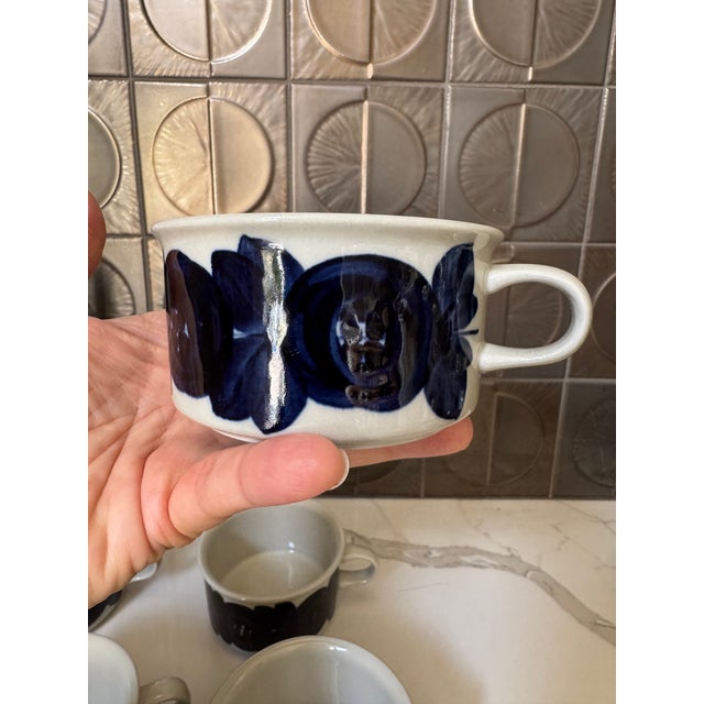 Classic Finnish Potter Arabia Finland. Set of 8 mugs/ cups. Pattern design is Anemone, from the dishware collection...