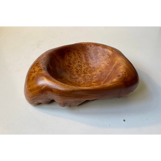 Light Yellow Vintage Swedish Natural Edge Burr Bowl in Elm, 1980s For Sale - Image 8 of 12