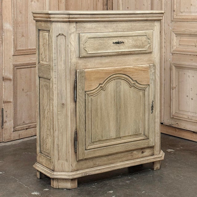 18th Century Country French Louis XV Stripped Oak Confiturier For Sale - Image 4 of 18