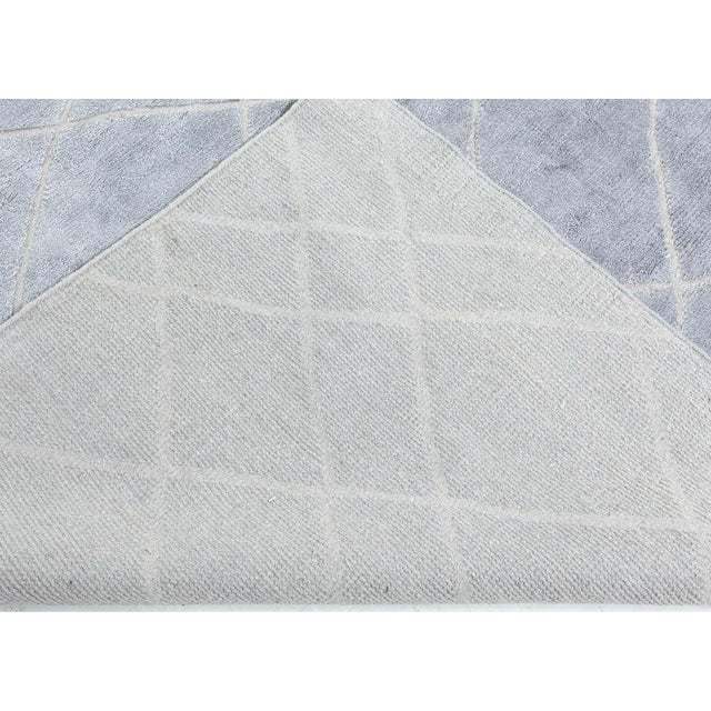 Early 21st Century Contemporary High and Low Gray Diamond Rug by Doris Leslie Blau For Sale - Image 5 of 5