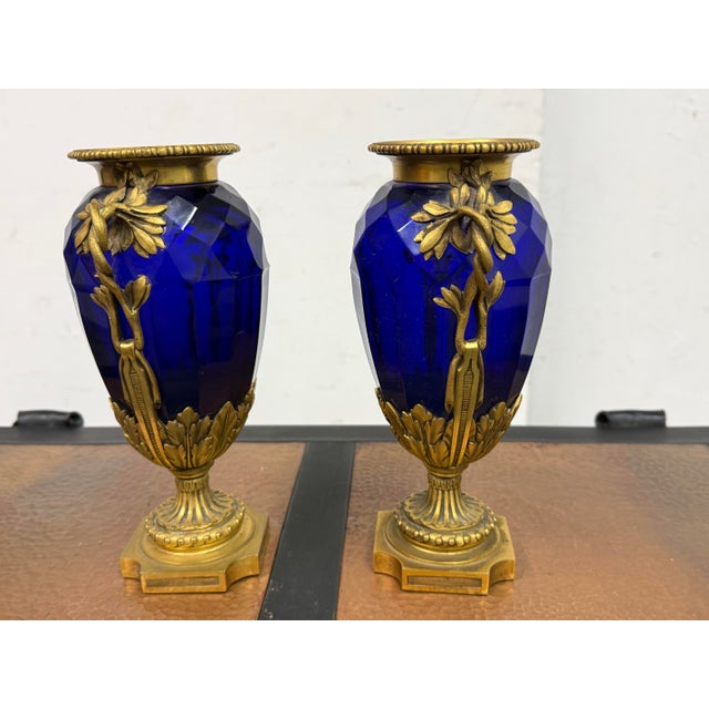 Swedish Neoclassical Gilt Bronze-Mounted Cobalt Blue Vases, Pair For Sale - Image 4 of 12