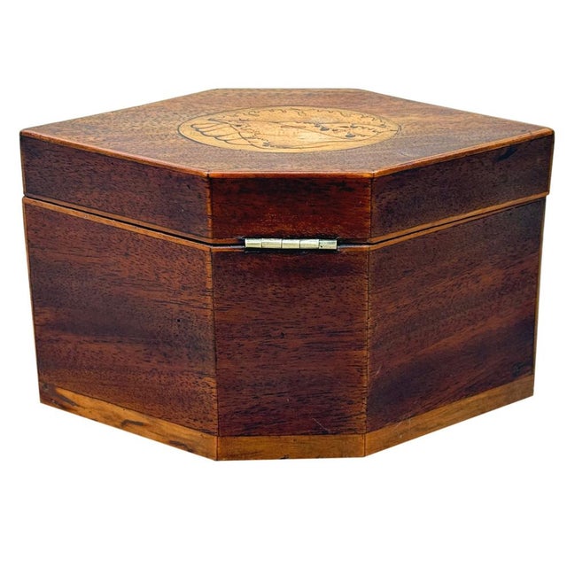 Georgian Hexagonal Shaped Mahogany Tea Caddy, 1790 For Sale - Image 9 of 11