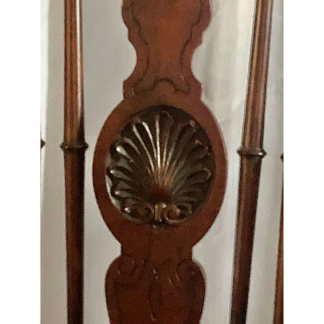 1920s Windsor Comb Back Arm Chair, in the Style of Stickley For Sale - Image 11 of 12