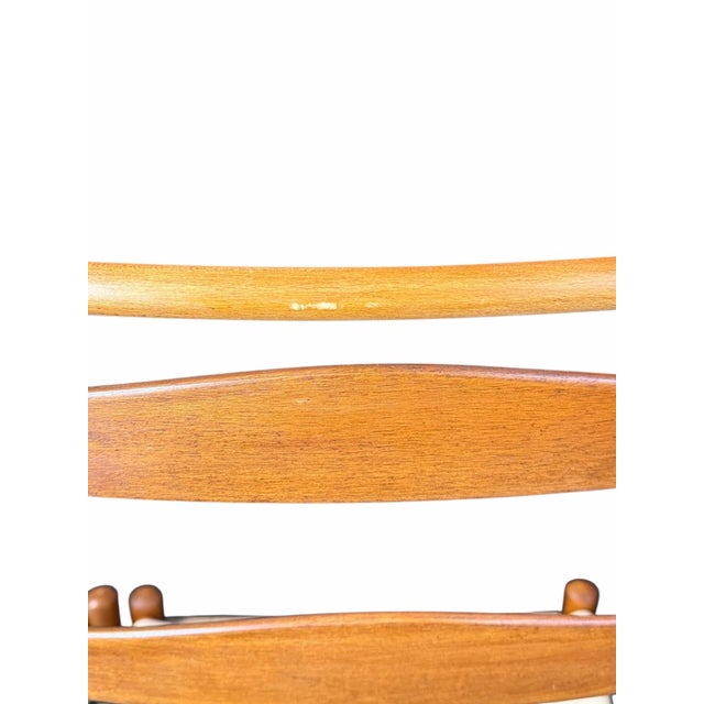 Vintage Shaker Style Cherry Wood Ladder Back Chairs -Set of 4 For Sale - Image 11 of 12