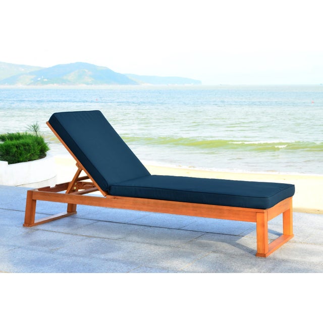 2020s Contemporary Sunlounger in Natural & Navy For Sale - Image 5 of 7