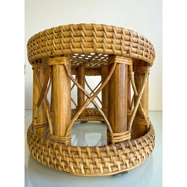 Tan Mid-Century Bamboo and Rattan Plant Stands, 1960s, Set of 2 For Sale - Image 8 of 9