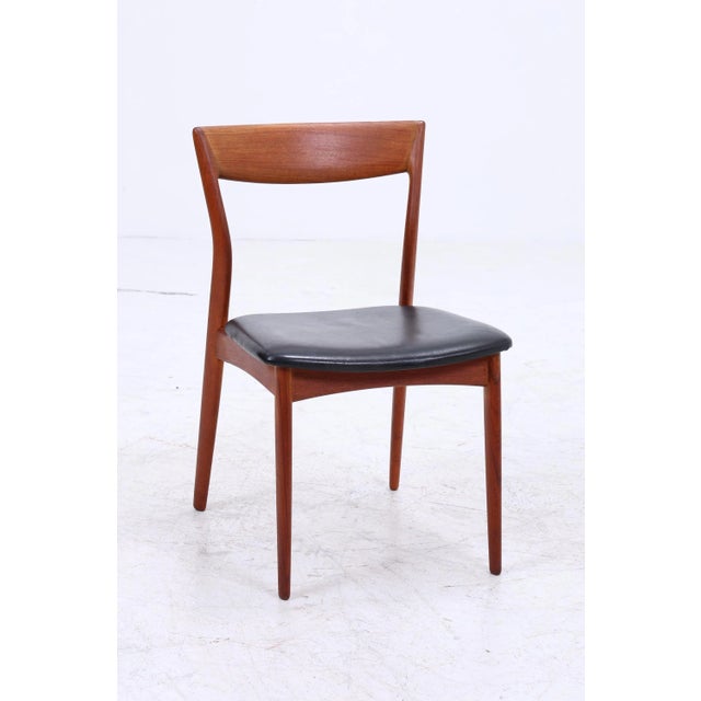Mid-Century Danish Leather and Teak Chairs by R. Borregaard for Viborg, Set of 4 For Sale - Image 5 of 11