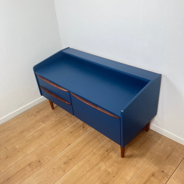 Low Midnight Blue Wood Sideboard or TV Unit, 1960 For Sale - Image 9 of 11
