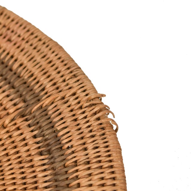 Early 20th Century Makenge Flat Wedding Basket 16 Inch Zambia For Sale - Image 4 of 7