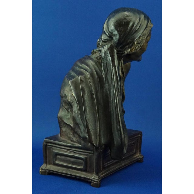 Vincenzo Gemito, Art Nouveau bronze sculpture titled La Sibilla, 19th Century, Naples Italy For Sale - Image 5 of 18