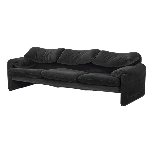 1990s Vico Magistretti Maralunga Sofa Cassina Black Italy For Sale