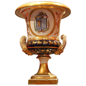 19th Century Italian Ginori Glazed and Parcel Gilt Porcelain Armorial Vase