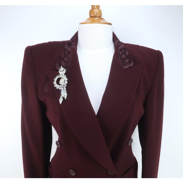 Large Eisenberg Rhinestone Dangle Brooch, 1950's For Sale - Image 11 of 12