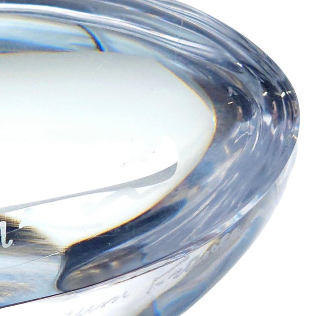 Late 20th Century Daum France Kozo Inoue Tomago Frosted Crystal Dove in Nest Sculpture, 3" For Sale - Image 5 of 13
