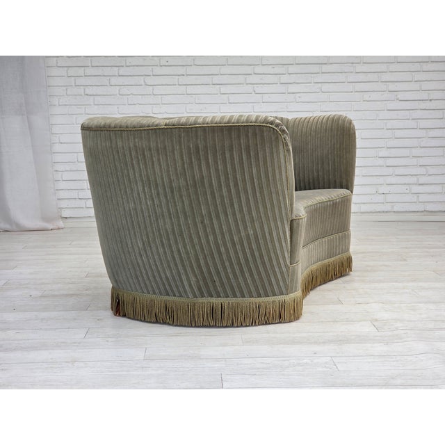 Danish 2-Seater Curved Sofa in Furniture Velour and Beech Wood, 1960s For Sale - Image 11 of 18