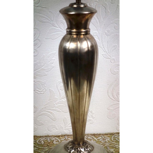 Silver French Silver and Glass Shade Table Lamp from Unbekannt, 1920s For Sale - Image 8 of 12