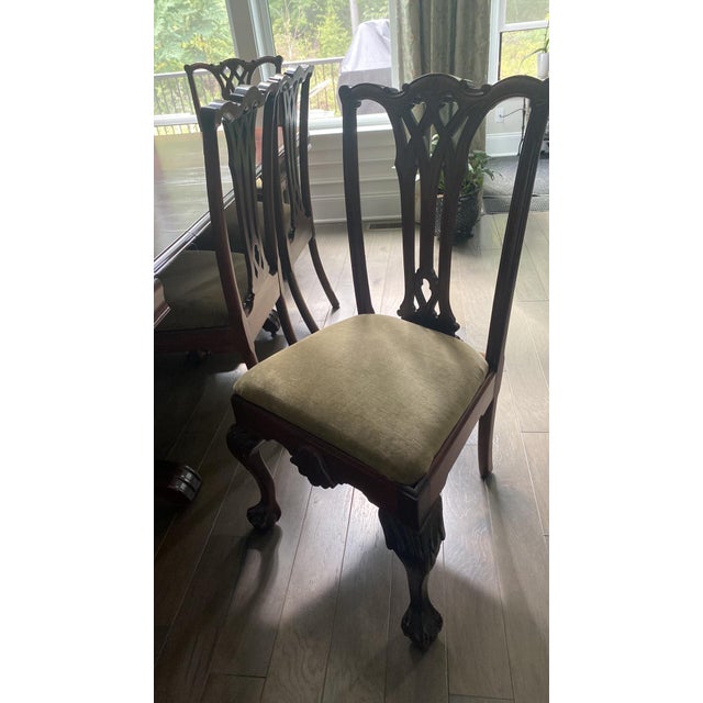 Thomas Chippendale 1930s Mahogany Dining Set For Sale - Image 4 of 12