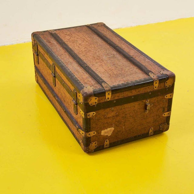 Vintage Wooden Trunk, 1930s For Sale - Image 3 of 10