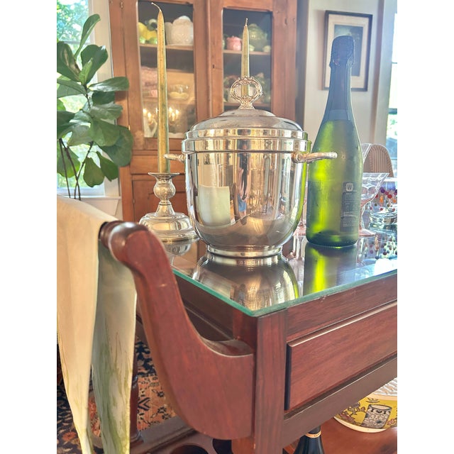 Vintage 1970’s Sheridan Taunton Attributed Silverplate Ice Bucket With Milk Glass Liner For Sale - Image 12 of 12