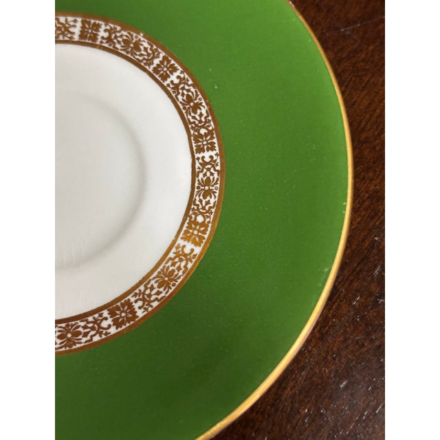 Green 1970s Royal Crown Gorgeous Antigua Pattern Derby Green Cup and Saucer Set - 24pcs For Sale - Image 8 of 12