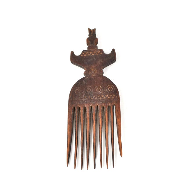 Early 20th Century Early 20th Century Nyamwezi Mwana Hiti Figural Comb Tanzania For Sale - Image 5 of 7