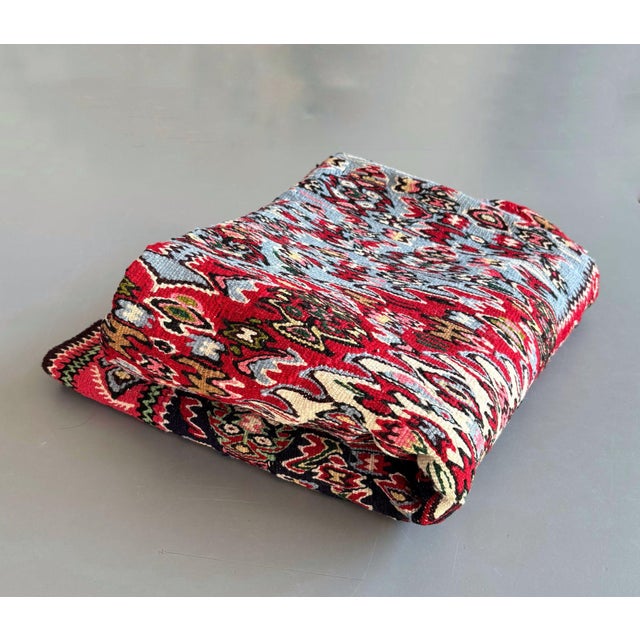 Kilim Senneh rugs represent the most refined and technically advanced level of flat weaving, based on old traditions of...