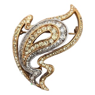 Vintage 1960s Signed Crown Trifari Abstract Goldtone Faux-Citrine & Clear Rhinestone Brooch For Sale