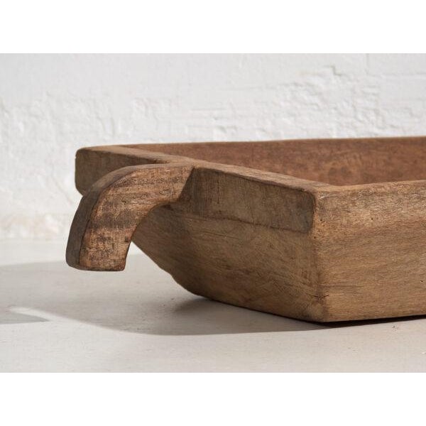 Antique solid wood tray with handle (c.1900) Dimensions: Length: 77 cm Depth: 39 cm Height: 14 cmStyle: PrimitiveMaterials...
