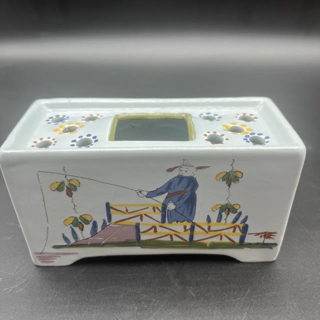 Mid-Century Modern Vintage 1960s Delft Pottery Williamsburg Restoration Flower Frog For Sale - Image 3 of 5