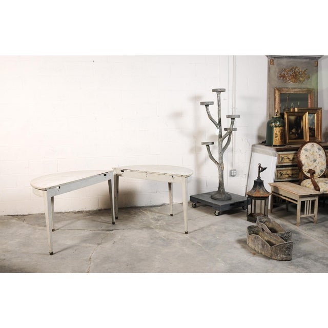 19th Century Pair of White Painted Demi-Lunes With Brass Feet, From France For Sale - Image 11 of 14