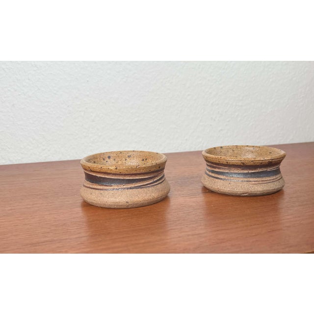 Mid-Century Modern Danish Studio Pottery Bowls by Tue Poulsen for Tue Keramik, 1960s, Set of 2 For Sale - Image 11 of 13